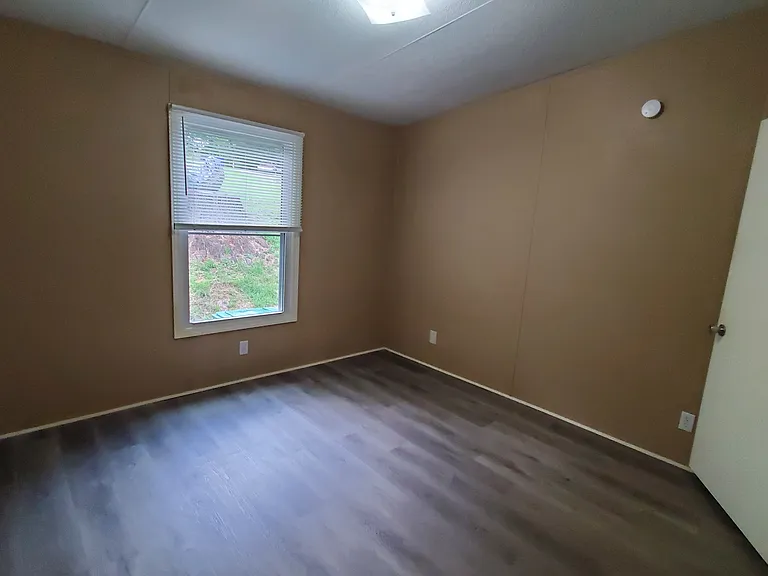36 Lake Eden Cir — Photo 17