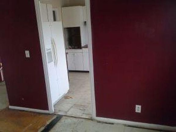 2nd image of 3625 N Payton Ave