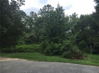 16127 Gary Ave, Chester, VA 23831