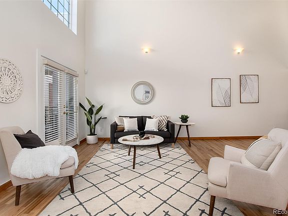 3rd image of 790 N Clarkson Street #205