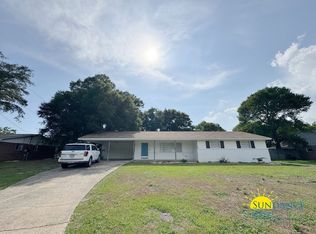212 Hudson Dr NW, Fort Walton Beach, FL 32548