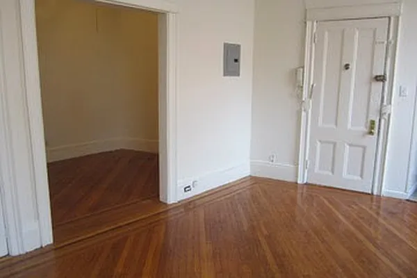 Rented by Brick Real Estate | media 35