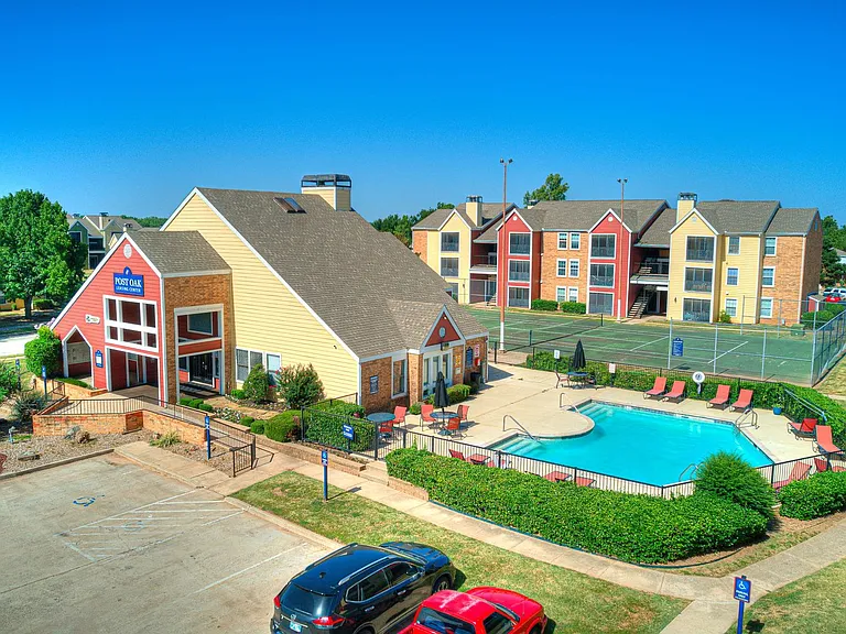 Post Oak Apartments — Photo 54