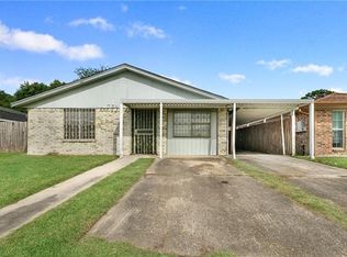 7541 Pineridge St, New Orleans, LA 70128