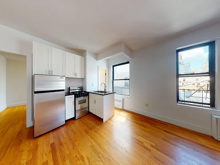 307 E 77th St #6C — Photo 2
