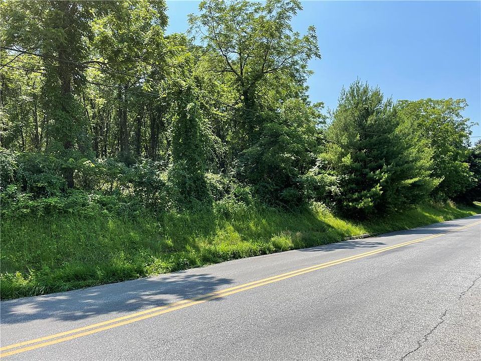 3530 Huckleberry Rd S, Allentown, PA 18104 MLS 719948 Zillow