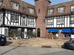 7901 High School Rd, Elkins Park, PA 19027