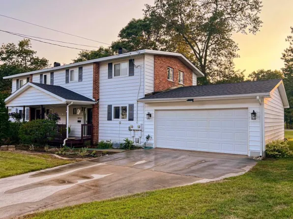 9612 Missouri St #B, Oscoda, MI 48750