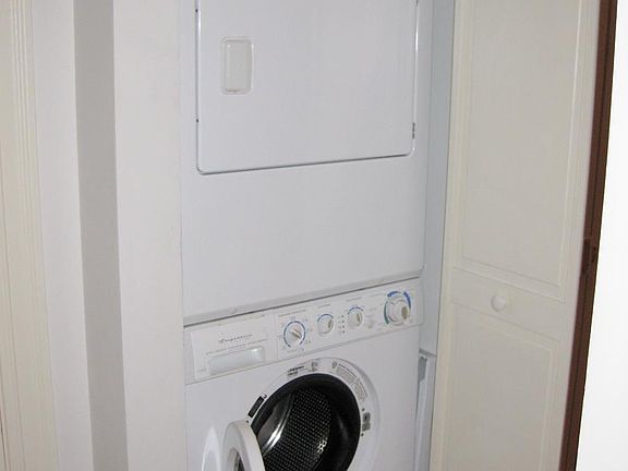 washer & dryer