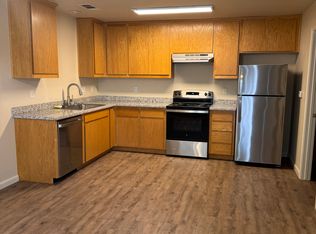 2831 Prospectors Ct, Riverbank, CA 95367
