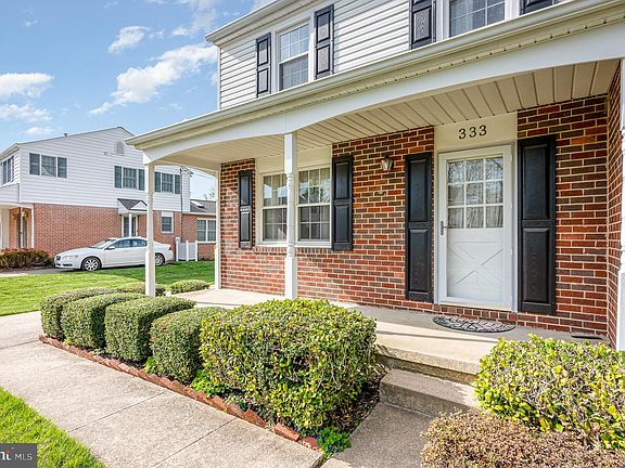 4th image of 333 Princeton Ln