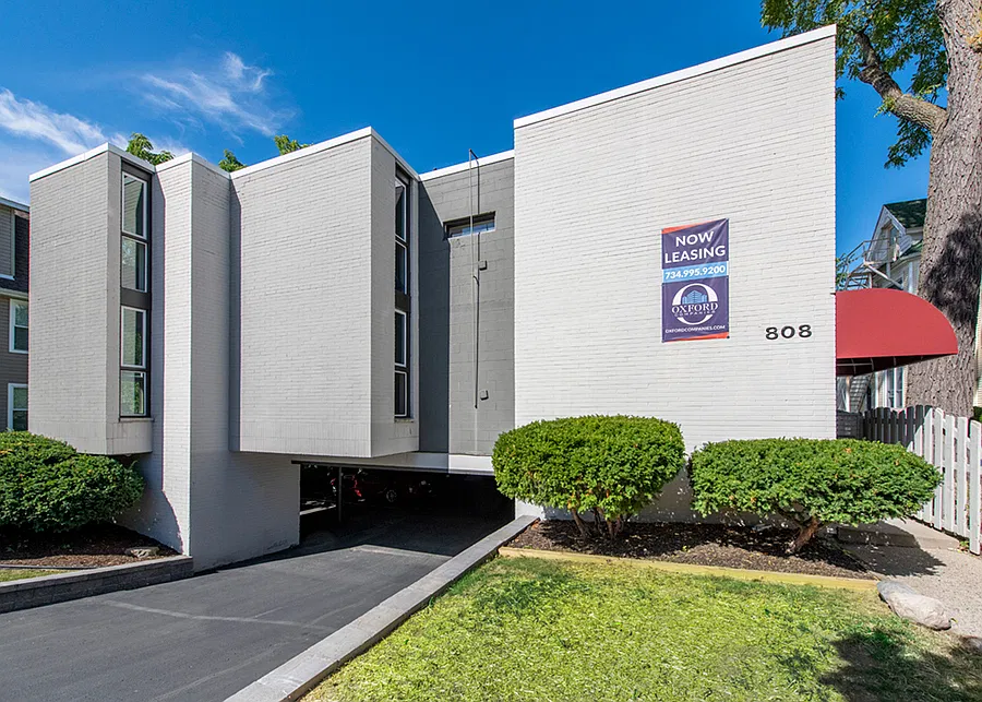 808 Oakland Ave #808-101