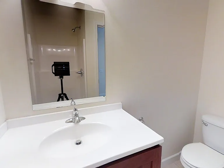 Forrest Edge Townhomes! - 4bd/4ba: Centrally Located! Upscale Student Living! — Photo 40