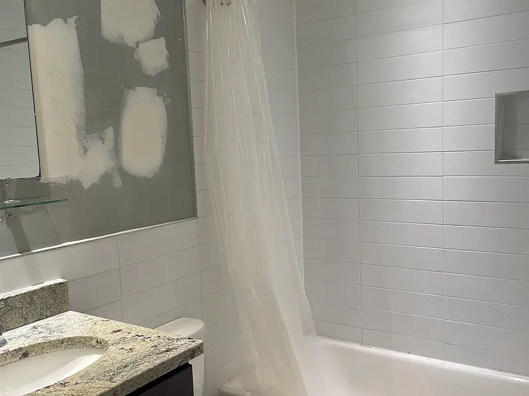 531 Budd St #B1 — Photo 5