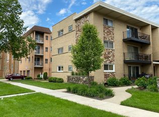 6869 N Overhill Ave APT 3A, Chicago, IL