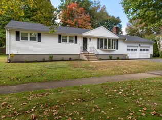 350 Seabreeze Dr, Stratford, CT 06614