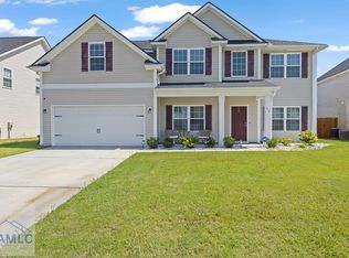 112 Turpentine Trl, Hinesville, GA 31313