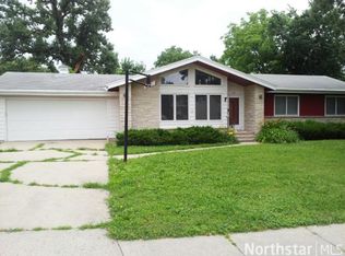 601 4th Ave NE, Waseca, MN 56093