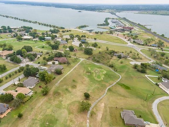 4th image of 109 Lakeview Dr