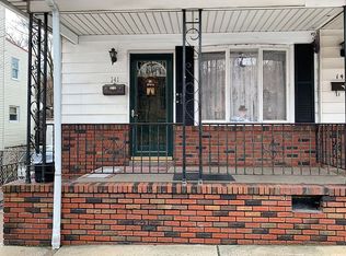 141 Valley St, New Philadelphia, PA 17959