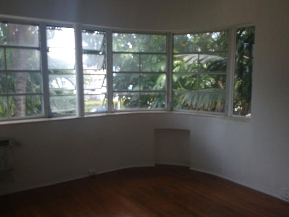 4th image of 1110 Euclid Ave APT 7