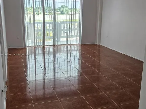 15600 NW 7th Ave, Miami, FL