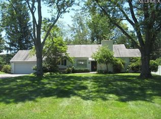 1412 Schneider St NW, North Canton, OH 44720