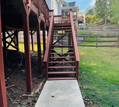 3rd image of 131 Treadstone Ln