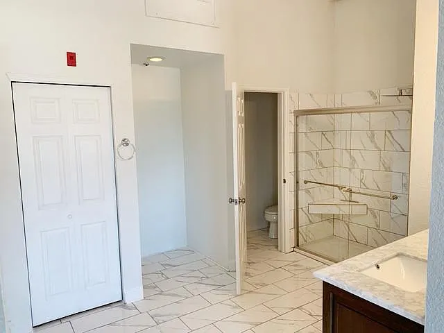 2560 Blake St #405 — Photo 5