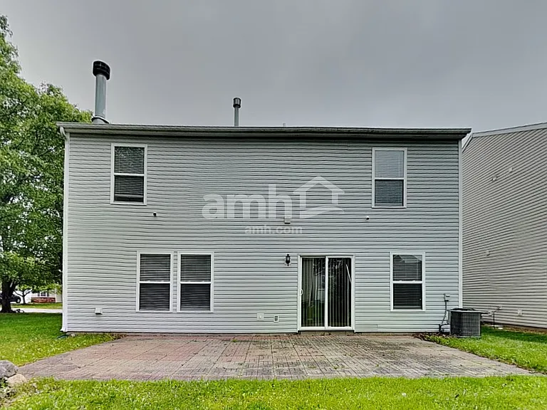 1917 Blue Pine Ln — Photo 23