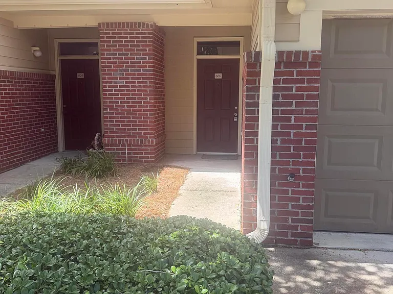 806 Baldwin Rowe Cir — Photo 9