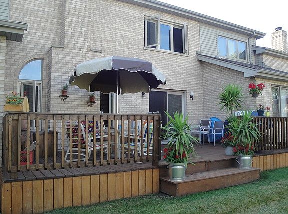 3rd image of 16639 Fairfax Ct