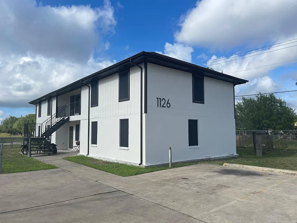 1114 W Sprague St #1