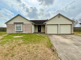 4102 Snomac Ct, Baytown, TX 77521