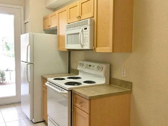3rd image of 11010 Legacy Dr APT 103