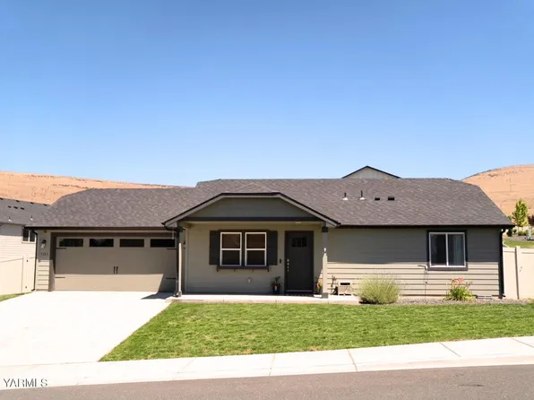 5303 Sage Way, Yakima, WA 98901