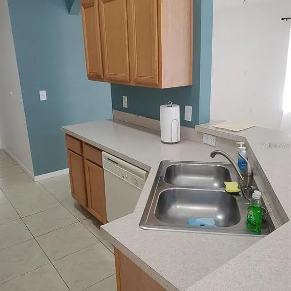2618 Emerald Island Blvd — Photo 30