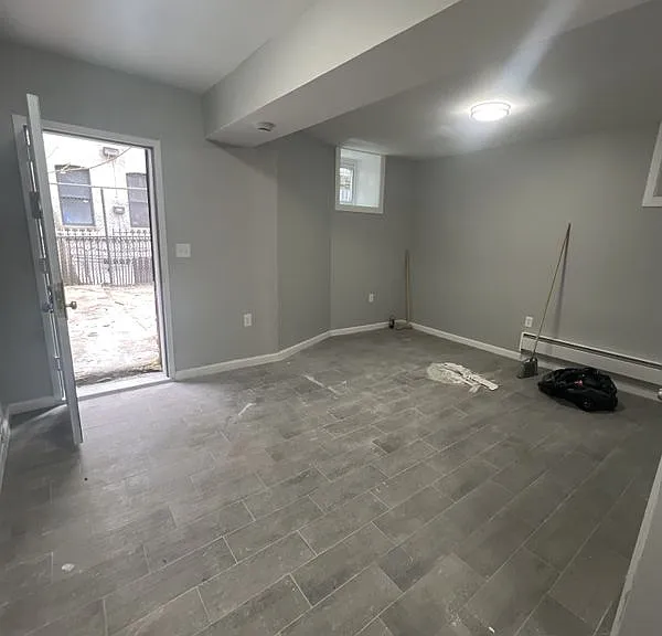 2000 Grand Ave #1B — Photo 1