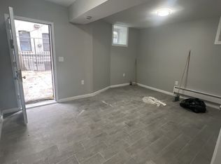 2000 Grand Ave #1B, Bronx, NY 10453