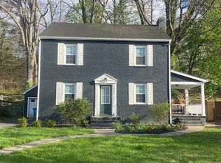 1902 Carlton Rd SW, Roanoke, VA 24015