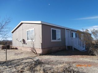 1829 E Charlies Trl, Huachuca City, AZ 85616