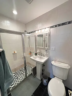 Rented by Corcoran | media 5