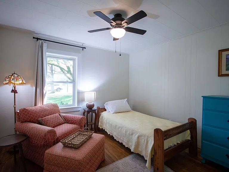 2235 White Oak Rd — Photo 15