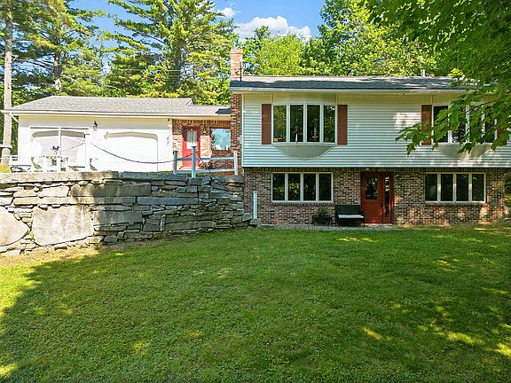4th image of 573 Augusta Road