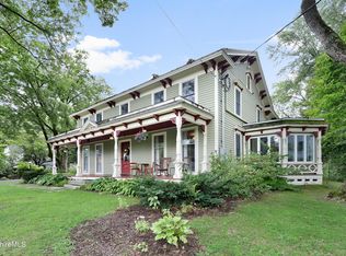 48 S Main St, Sheffield, MA 01257