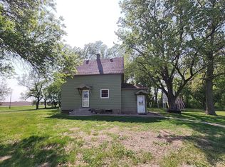 1320 90th St SW, Appleton, MN 56208