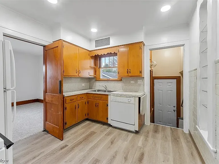 120 Afton Ave — Photo 6