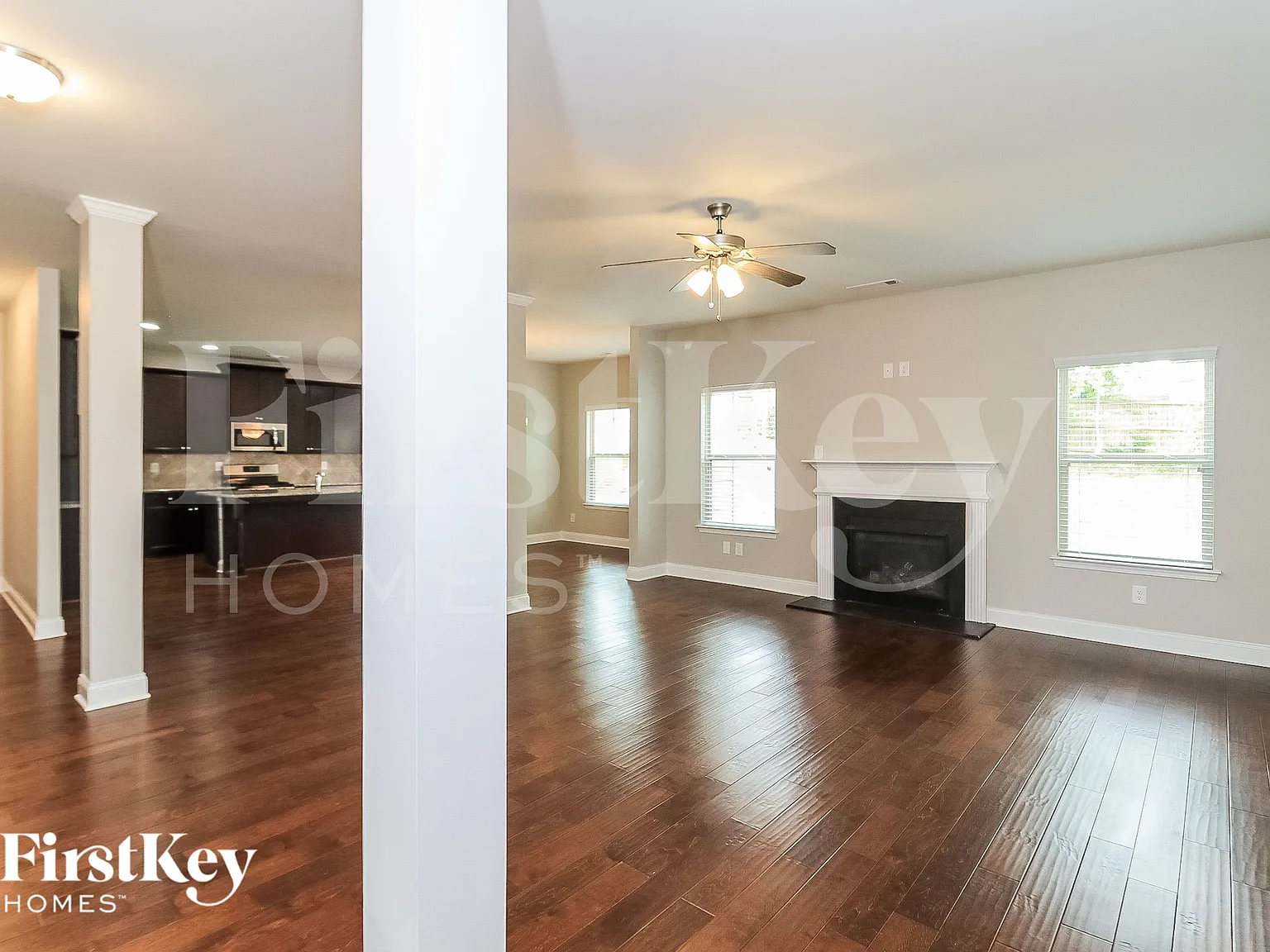 4 bed, 3.5 bath, 3043 sqft, $2,720 — Photo 2