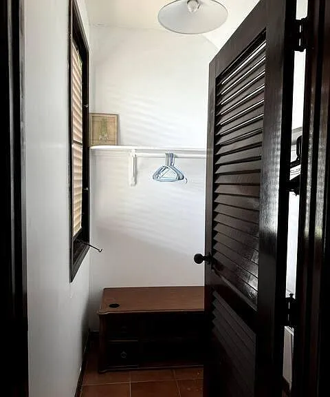 33 River Est — Photo 17