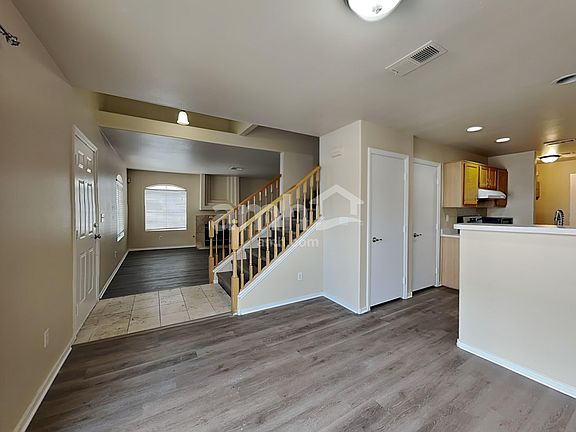 5th image of 8225 Diamond Star Ct